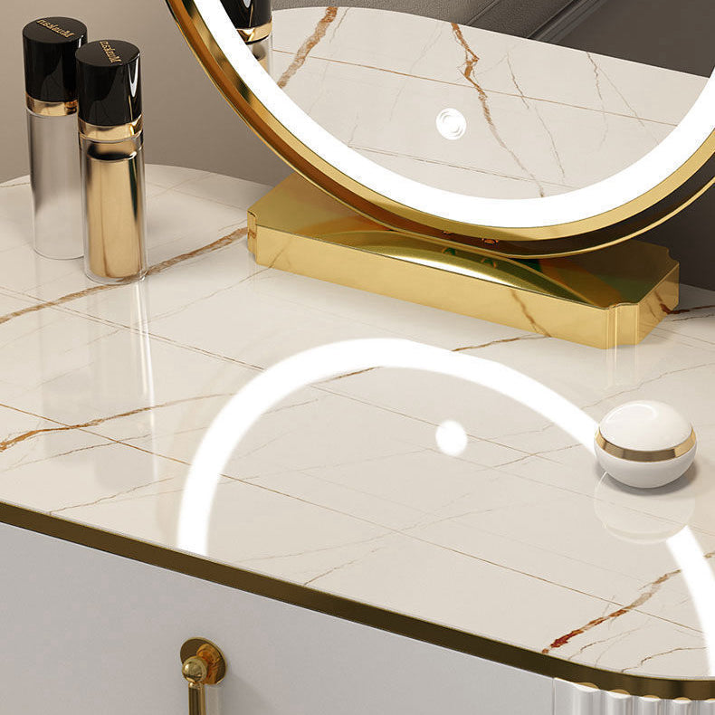 Premium Dressing Table with LED Mirror – elegance that organizes your daily routine